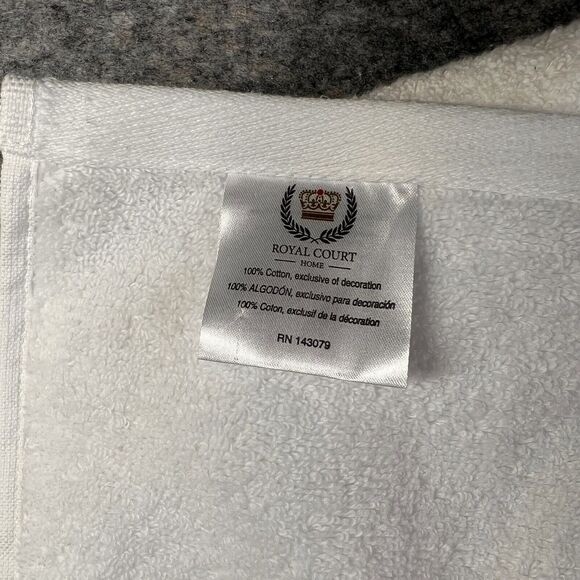 Royal Court Ashleigh Embroidered Towel Set Bath Hand Washcloth Roses Purple - Picture 2 of 5